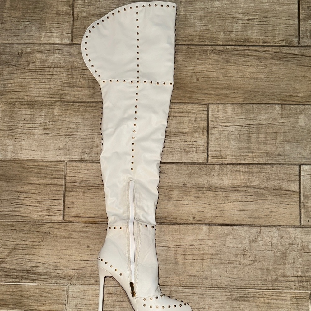 Women thigh high boots with metal detail size 8